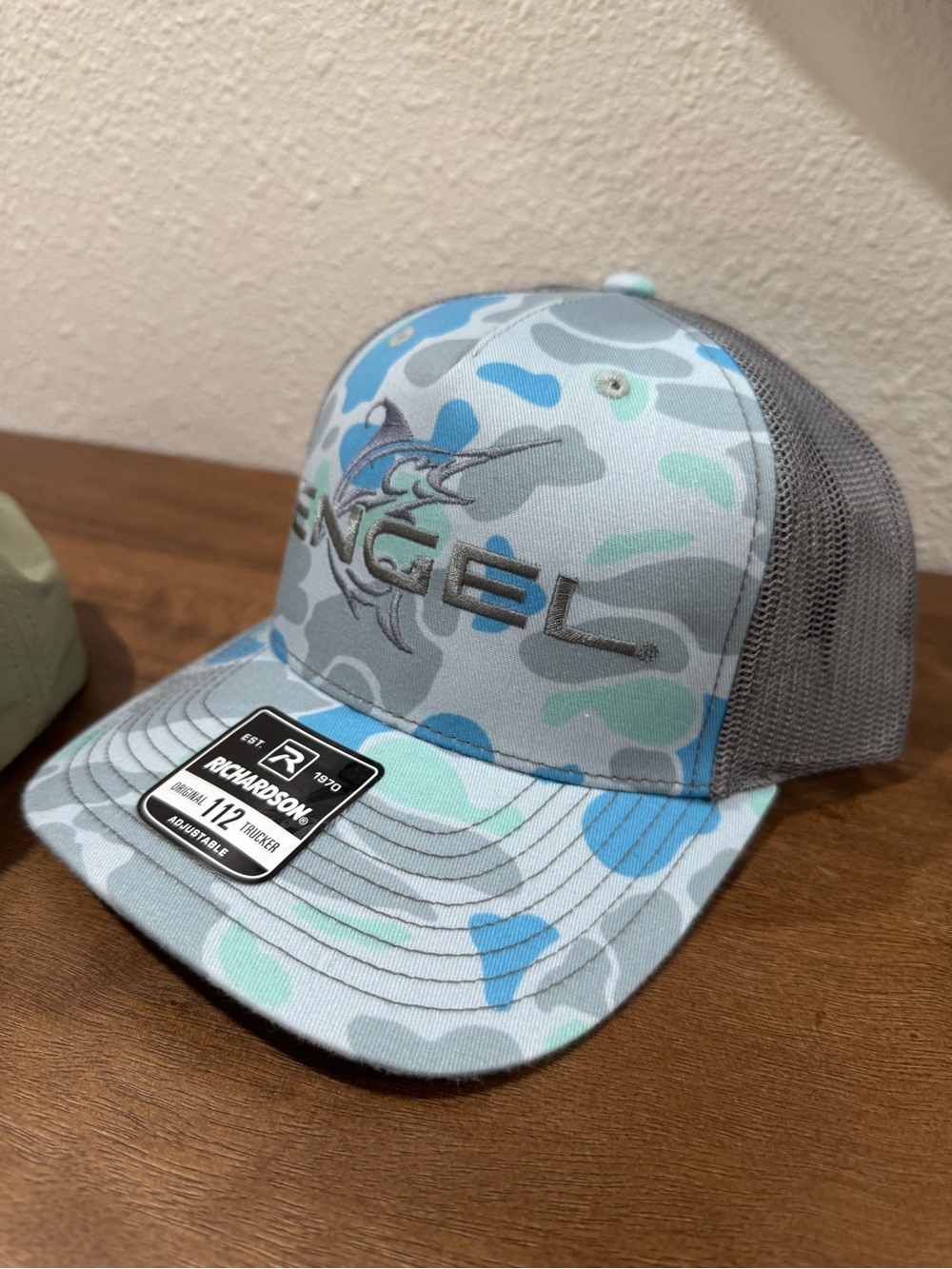 Engel Camo hat